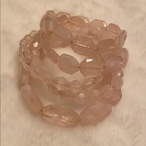 🌿5 for $25. Light pink stone bracelets